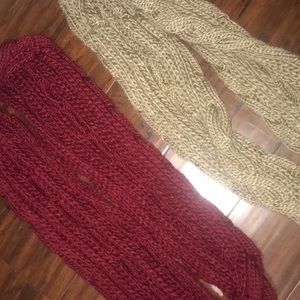2 scarves